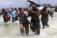 [ẢNH] Ám ảnh với cảnh vớt xác người thiệt mạng trong vụ lật phà ở Tanzania