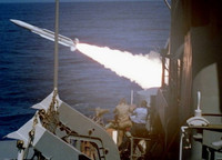 Chiến tích kỳ lạ: Hải quân Mỹ bắn cháy tàu chiến Iran bằng... tên lửa phòng không