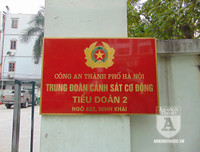 [ẢNH] Sát cánh cùng Cảnh sát Cơ động trong buổi tuần tra xử lý vi phạm về mũ bảo hiểm