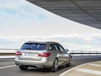 Mercedes-Benz C-Class 2019: Sang trọng và bóng bẩy