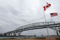 [ẢNH] Đại dịch Covid-19 và hai tuần thay đổi nước Mỹ