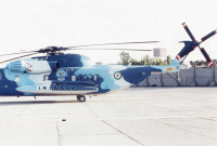 [ẢNH] Lật lại vụ đột kích vào Iran thất bại, biệt kích Mỹ thiệt mạng, bỏ lại máy bay