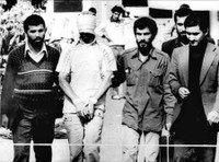 [ẢNH] Lật lại vụ đột kích vào Iran thất bại, biệt kích Mỹ thiệt mạng, bỏ lại máy bay