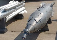 [ẢNH] Nga vừa ném siêu bom tại Syria, thế bí hay sự mạnh tay cần thiết