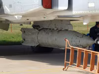 [ẢNH] Thả siêu bom nặng 1,5 tấn, Nga gây kinh sợ cho phiến quân tại Syria