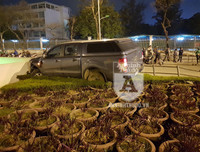 [ẢNH] Vụ TNGT hi hữu ở Hà Nội, khi xe bán tải 