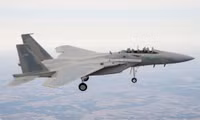 F-15 cụt cánh vẫn lết về căn cứ an toàn, kỳ tích vừa lặp lại lần thứ 2