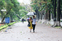 Hà Nội khoảnh khắc giao mùa