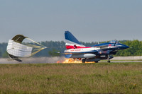 [ẢNH] Tiêm kích J-10 Trung Quốc bốc cháy tại Nga khi chưa kịp biểu diễn