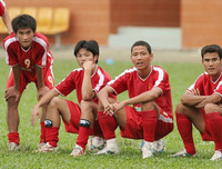 Nhìn lại hành trình vươn lên không ngừng của cựu tiền đạo Lê Công Vinh