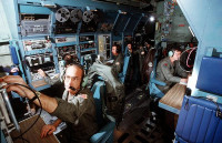 [ẢNH] Nga làm tê liệt siêu máy bay tác chiến điện tử Mỹ tại Syria