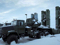 [ẢNH] Nga bất ngờ gián đoạn cung cấp tên lửa cho tổ hợp phòng không S-400 Trung Quốc