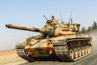 [ẢNH] Thổ Nhĩ Kỳ đe dọa phản ứng cứng rắn với Nga vì phá vỡ hiệp định ngừng bắn