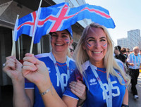 [Ảnh] Những nữ cổ động viên xinh đẹp 