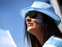 [Ảnh] Những nữ cổ động viên xinh đẹp 