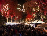 Thế giới lung linh và huyền ảo chào đón Giáng sinh và Năm mới 2018