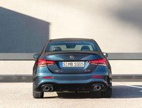 [ẢNH] Mercedes-AMG A35 sedan: Nhỏ gọn nhưng vẫn đẳng cấp