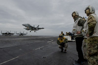 [ẢNH] Covid-19 khiến màn thị uy hoành tráng của NATO trước Nga trở thành pháo xịt