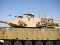 [ẢNH] Khám phá sức mạnh xe tăng chiến đấu chủ lực Israel có thể 