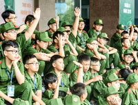 Giờ học kỹ năng an toàn giao thông đầy niềm vui của các 