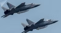 [ẢNH] MiG-31 mang tên lửa Kinzhal lắp đầu đạn hạt nhân tuần tra biển Đen, Ukraine 