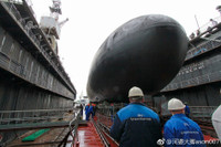 [ẢNH] Nga hạ thủy tàu ngầm tấn công diesel-điện Kilo 636.3 