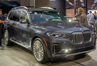 [ẢNH] BMW X7 đẹp long lanh trong lần đầu xuất hiện trước công chúng