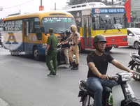 [ẢNH] Ấn tượng ngày ra quân của loạt tổ công tác đặc biệt 141 - CATP Hà Nội