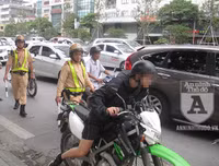 [ẢNH] Ấn tượng ngày ra quân của loạt tổ công tác đặc biệt 141 - CATP Hà Nội