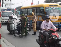 [ẢNH] Ấn tượng ngày ra quân của loạt tổ công tác đặc biệt 141 - CATP Hà Nội