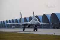 [Ảnh] J-11, điển hình của việc Trung Quốc sao chép trái phép chiến đấu cơ Nga