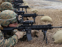 [ẢNH] Đấu AK-12 Nga, Mỹ trang bị 50 ngàn súng trường từ Đức