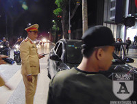 [ẢNH] Sau trận cầu Việt Nam - Thái Lan: Cảnh sát 141 thể hiện bản lĩnh, kiên quyết