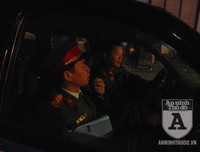 [ẢNH] Sau trận cầu Việt Nam - Thái Lan: Cảnh sát 141 thể hiện bản lĩnh, kiên quyết