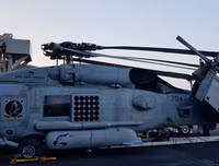 Ngắm tàu sân bay USS Carl Vinson đang ghé thăm Việt Nam Đà Nẵng