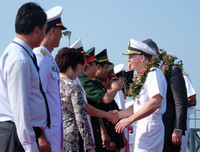 Ngắm tàu sân bay USS Carl Vinson đang ghé thăm Việt Nam Đà Nẵng