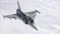 [ẢNH] Su-30SM Nga vội vã rút lui khi bị JAS 39 Gripen mang đầy vũ khí áp sát