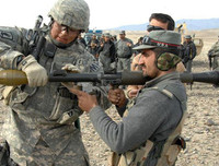 [ẢNH] Nga giật mình khi Mỹ âm thầm chuyển sát thần diệt tăng nguy hiểm hơn Javelin cho Ukraine