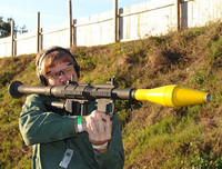 [ẢNH] Nga giật mình khi Mỹ âm thầm chuyển sát thần diệt tăng nguy hiểm hơn Javelin cho Ukraine