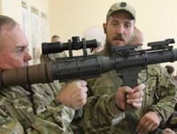 [ẢNH] Nga giật mình khi Mỹ âm thầm chuyển sát thần diệt tăng nguy hiểm hơn Javelin cho Ukraine