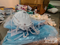 [ẢNH] Ngày 27-2 đặc biệt của các bác sỹ Công an Thủ đô nơi tuyến đầu phòng dịch Covid - 19