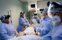 [ẢNH] Phát ngôn viên của Tổng thống Putin nhiễm dịch Covid-19