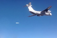 [ẢNH] Mỹ không lo ngại khi Nga định tích hợp tên lửa siêu thanh Kh-47M2 Kinzhal cho Il-76