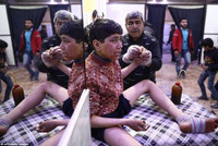 [ẢNH] Chất độc hóa học Sarin sử dụng tại Syria, kẻ thù chống lại nhân loại