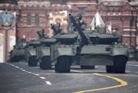 [ẢNH] Nga chọn chiến tăng T-80BVM để trấn giữ Bắc Cực và Viễn Đông