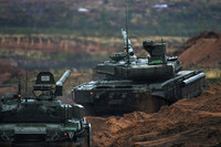 [ẢNH] Nga chọn chiến tăng T-80BVM để trấn giữ Bắc Cực và Viễn Đông