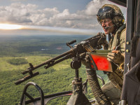 [ẢNH] Vì sao binh sĩ không quân Mỹ lấy cắp 