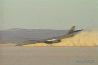 Những cú hạ cánh lỗi đầy tai hại của máy bay ném bom siêu âm B-1B Lancer