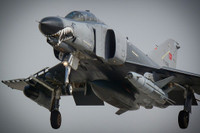 [ẢNH] Thắng áp đảo Su-27, Thổ Nhĩ Kỳ tự tin đem F-4E 2020T đấu Nga tại Syria?