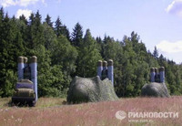 [ẢNH] Tiêm kích Israel hủy diệt mô hình bơm hơi thay vì vũ khí thật của Syria?